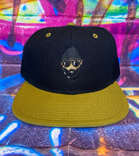 Load image into Gallery viewer, Men&#39;s Dirtbag Snapback Hats
